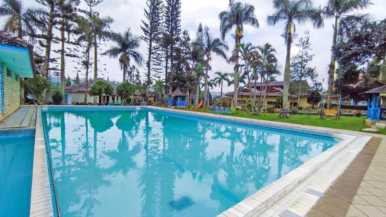 Sukanagalih Resort By Ruang Nyaman Cimacan Eksteriør billede